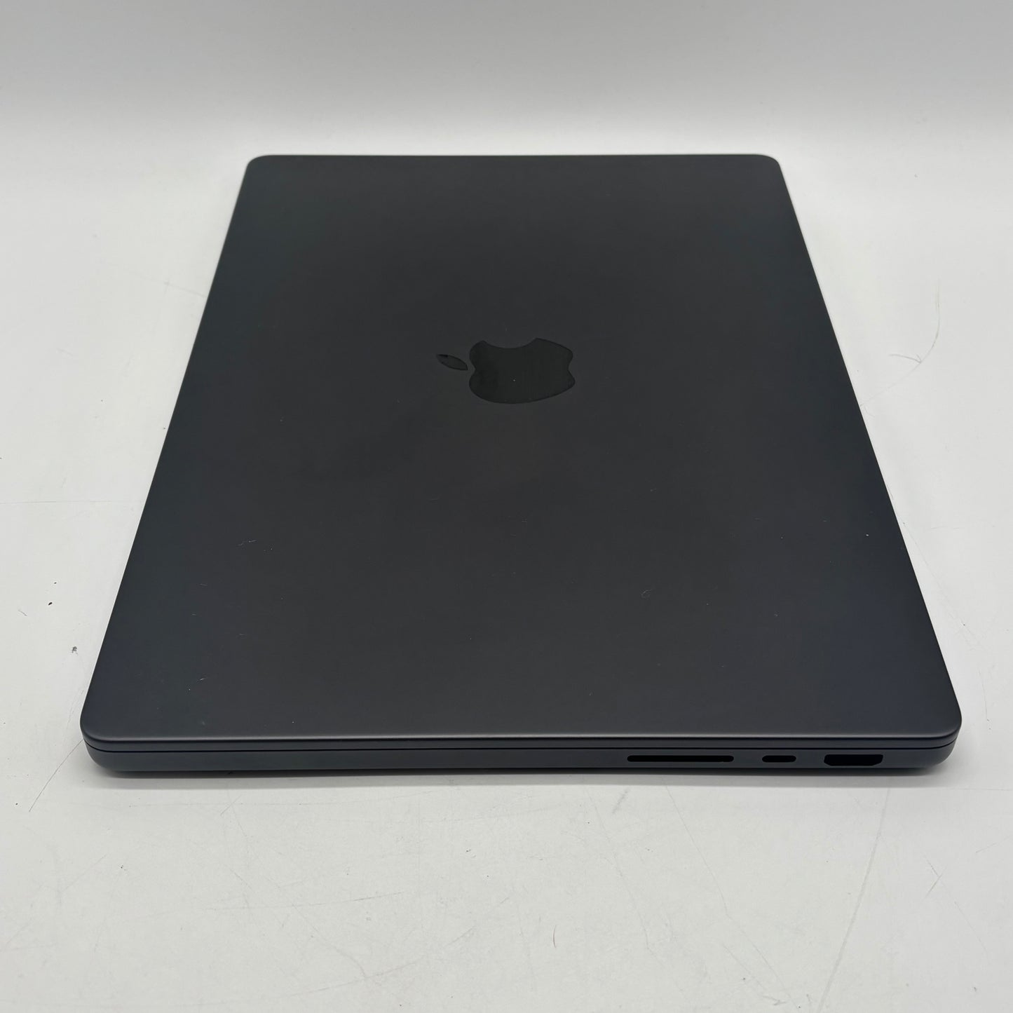 2024 Apple MacBook Pro 14" M4 10C GPU 4.5GHz 16GB RAM 512GB SSD A3112