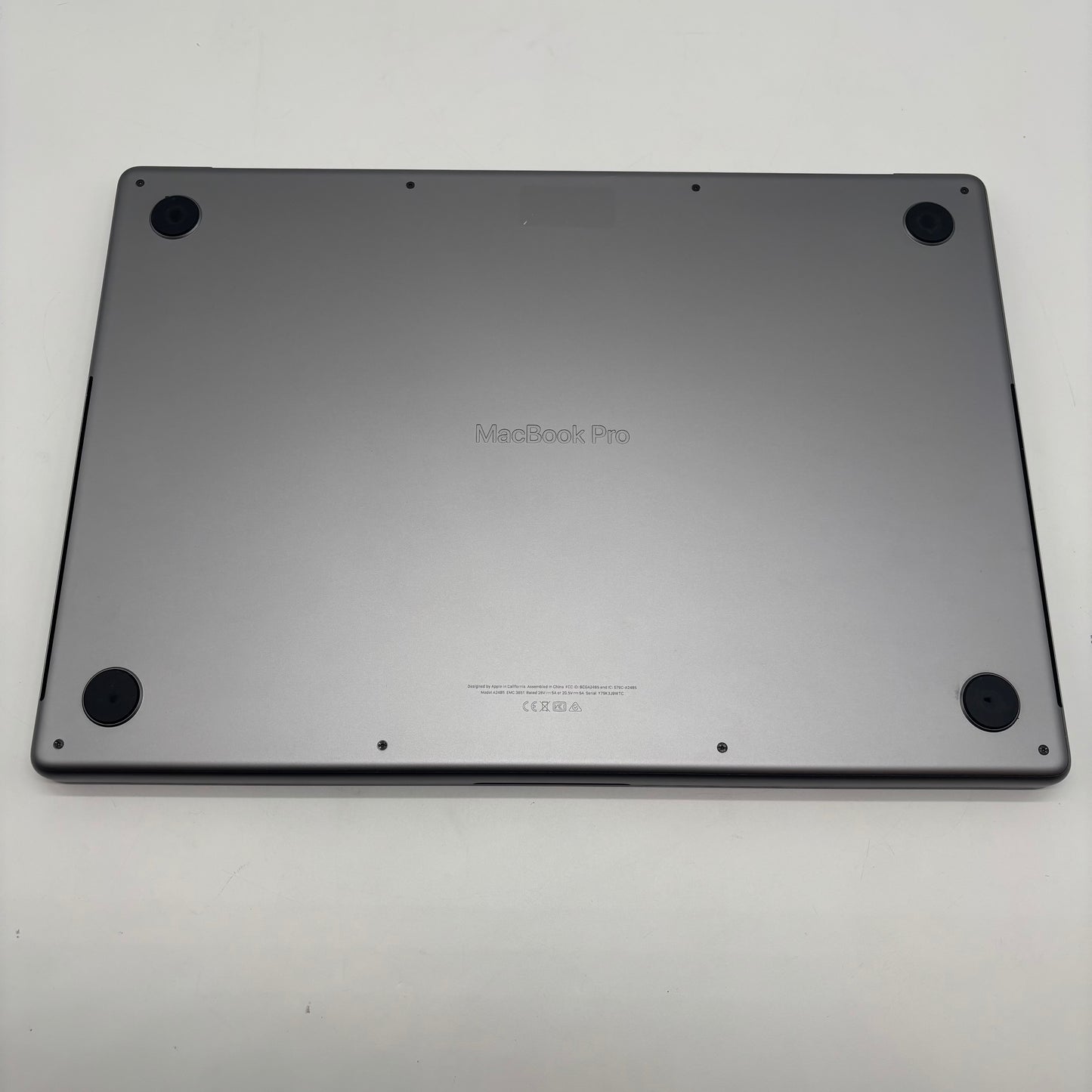 2021 Apple MacBook Pro 16" M1 Max 24C GPU 3.2GHz 64GB RAM 1TB SSD A2485
