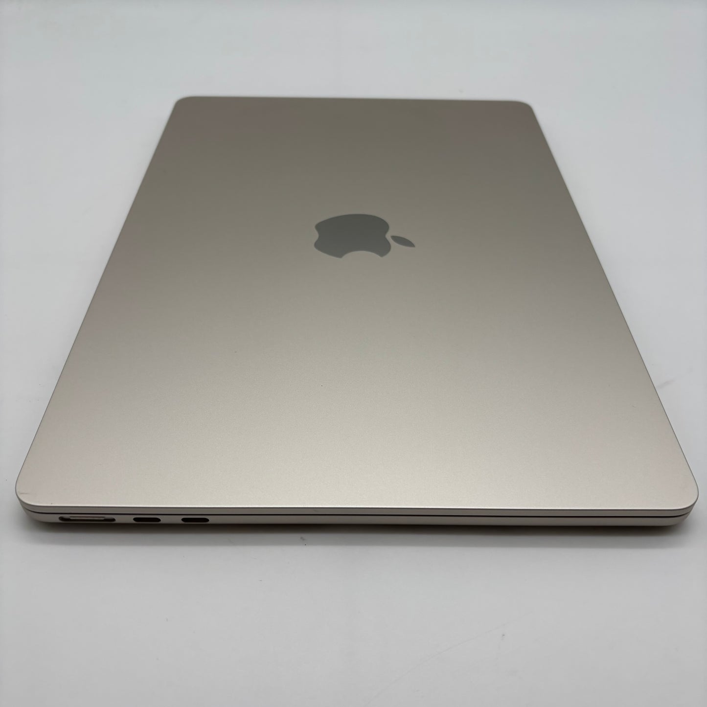 2025 Apple MacBook Air 13.6" M4 8 Core 4.5GHz 16GB RAM 256GB SSD A3240