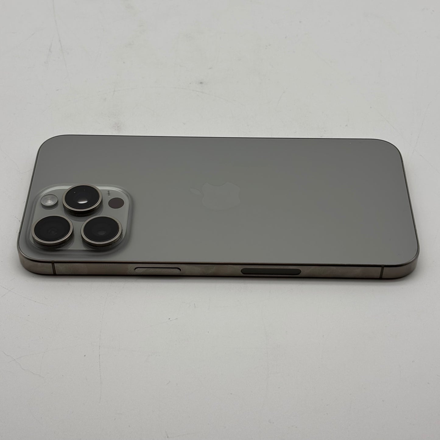 Unlocked Apple iPhone 15 Pro Max 256GB Natural Titanium NU683LL/A