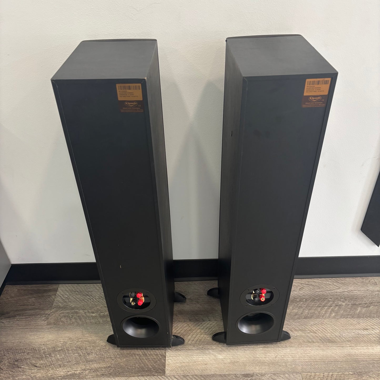 Klipsch RF10 Tower Speakers System Pair Black 04350645