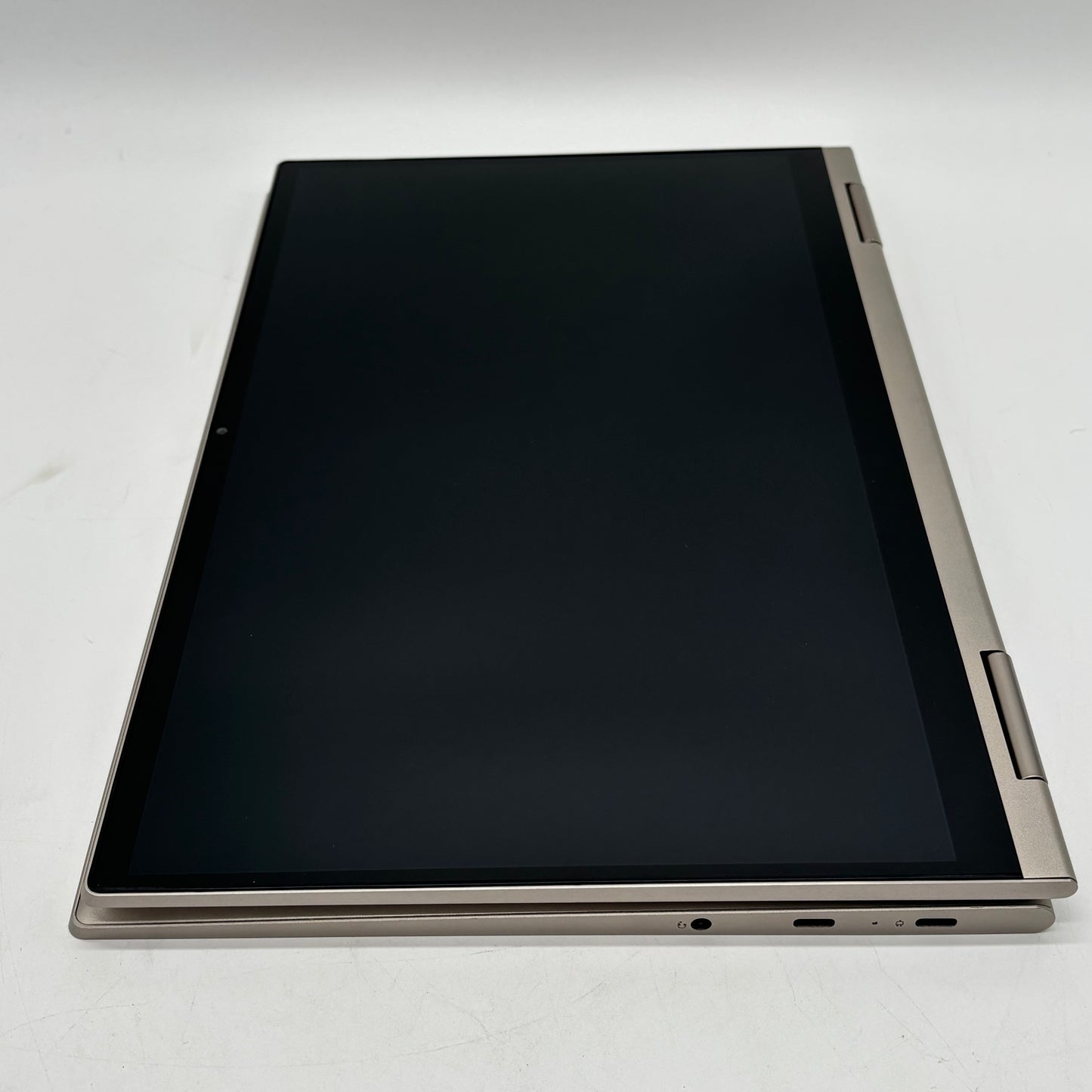 Lenovo Yoga C740 14" i5-10210U 1.6GHz 8GB RAM 256GB SSD 2 In 1 Laptop