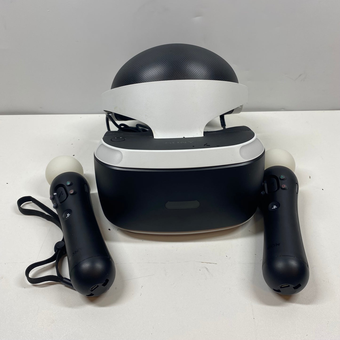 Sony Playstation VR Virtual Reality VR Headset White/Black CUH-ZVR2