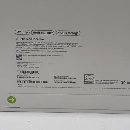New 2025 Apple MacBook Pro 14" M5 10 Core 4.6GHz 16GB RAM 512GB SSD A3434