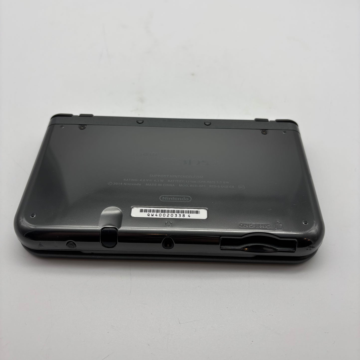 New Nintendo 3DS XL Handheld Game Console RED-001 Black