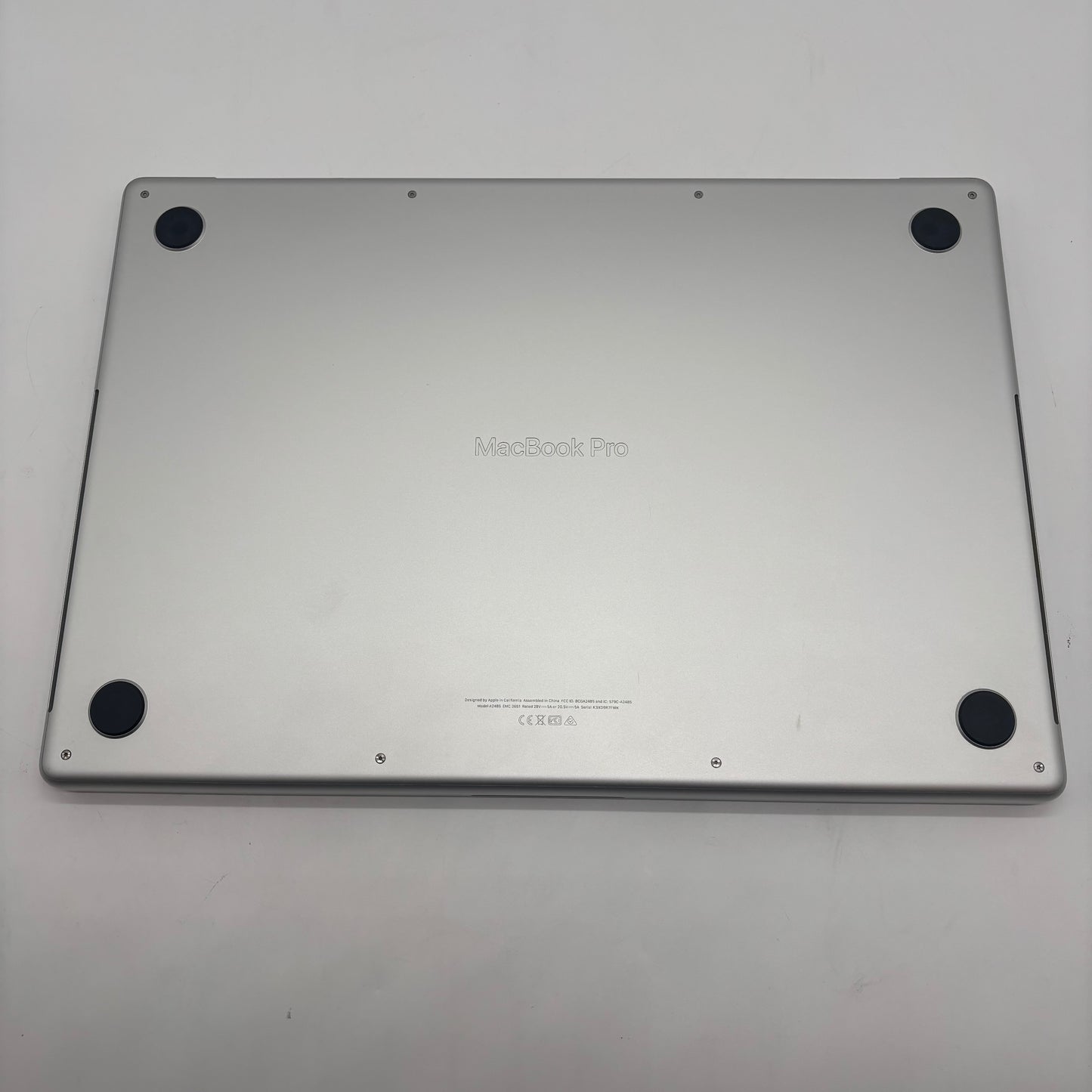 2021 Apple MacBook Pro 16" M1 Pro 3.2GHz 16GB RAM 512GB SSD Silver