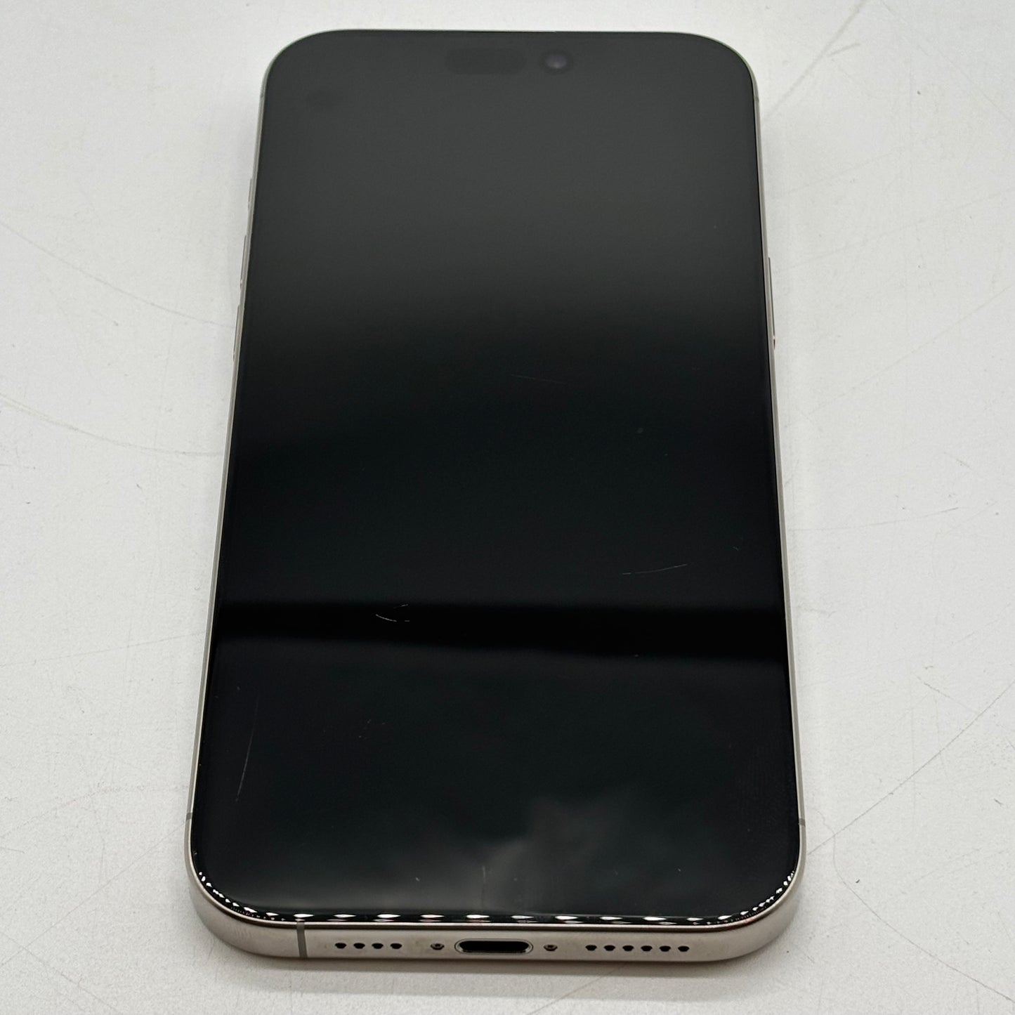 Unlocked Apple iPhone 16 Pro Max 512GB 26.1 Natural Titanium MYWA3LL/A