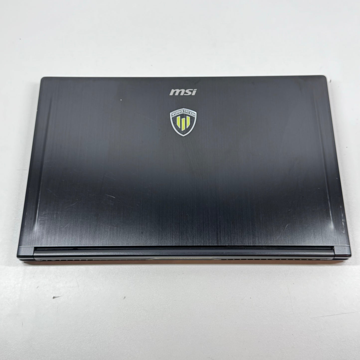 MSI WS63 8SJ-018 15.6" i7-8750H 2.2GHz 32GB RAM 512GB SSD Quadro P2000