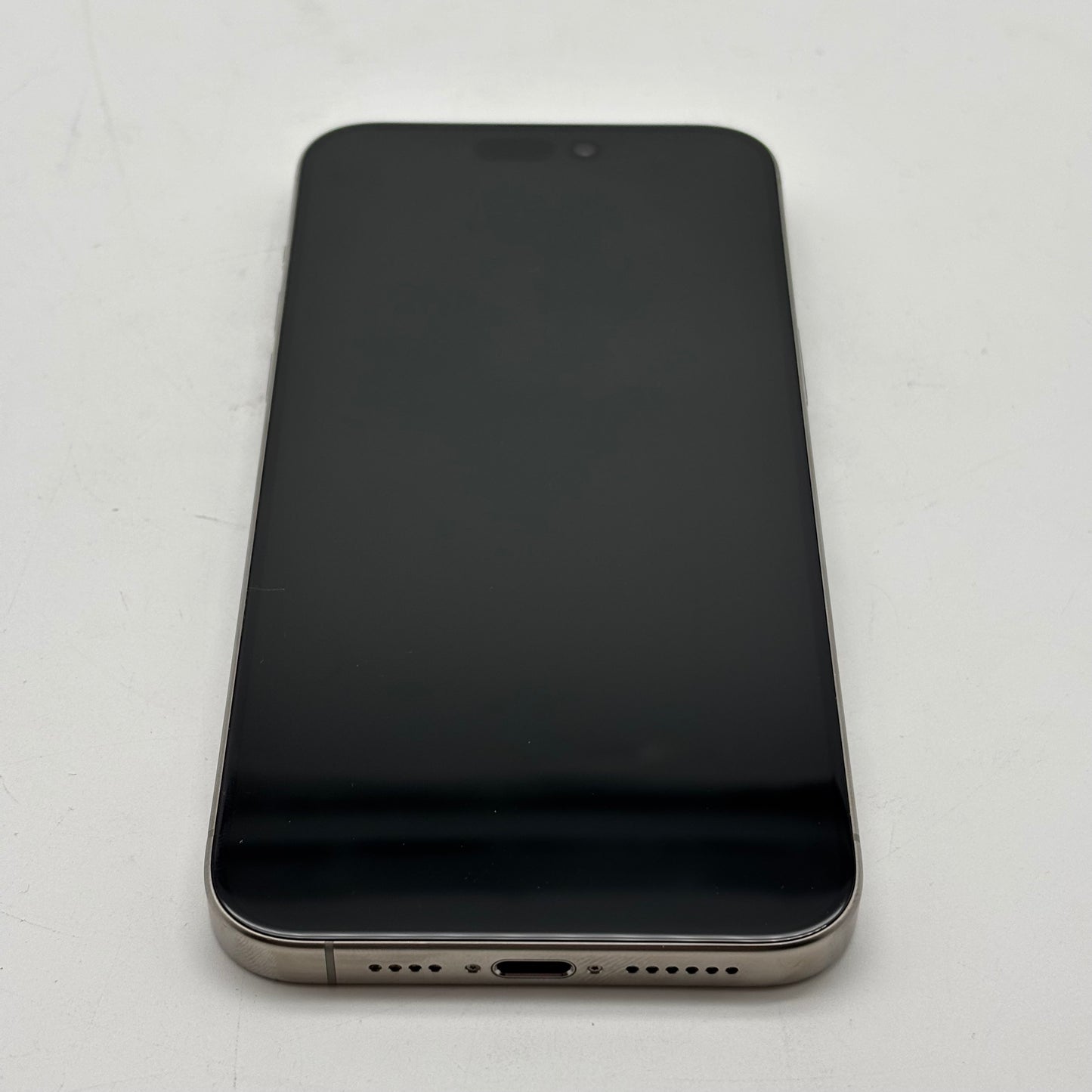 Unlocked Apple iPhone 15 Pro Max 256GB Natural Titanium NU683LL/A