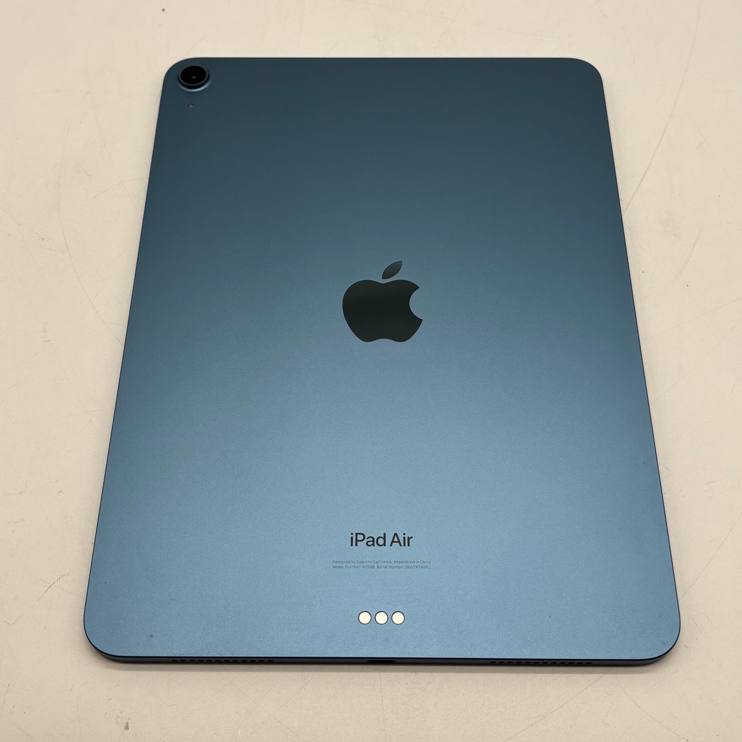 WiFi Only Apple iPad Air 5th Gen 64GB Blue MM9E3LL/A