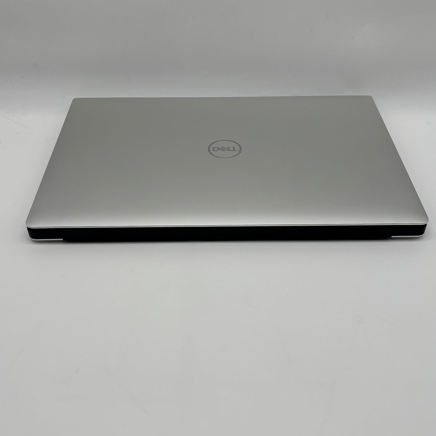 Dell XPS 15 7590 15.6" i7-9750H 2.6GHz 64GB RAM 256GB SSD GeForce GTX 1650