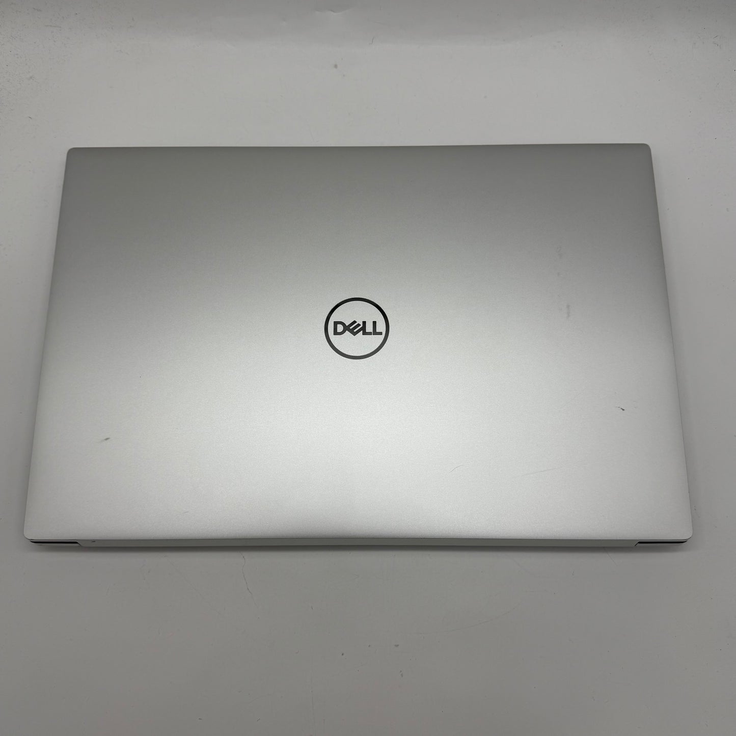 Dell XPS 15 9500 i7-10750H 2.6GHz 16GB RAM 256GB SSD GTX 1650 Ti 4K UHD+ Touch