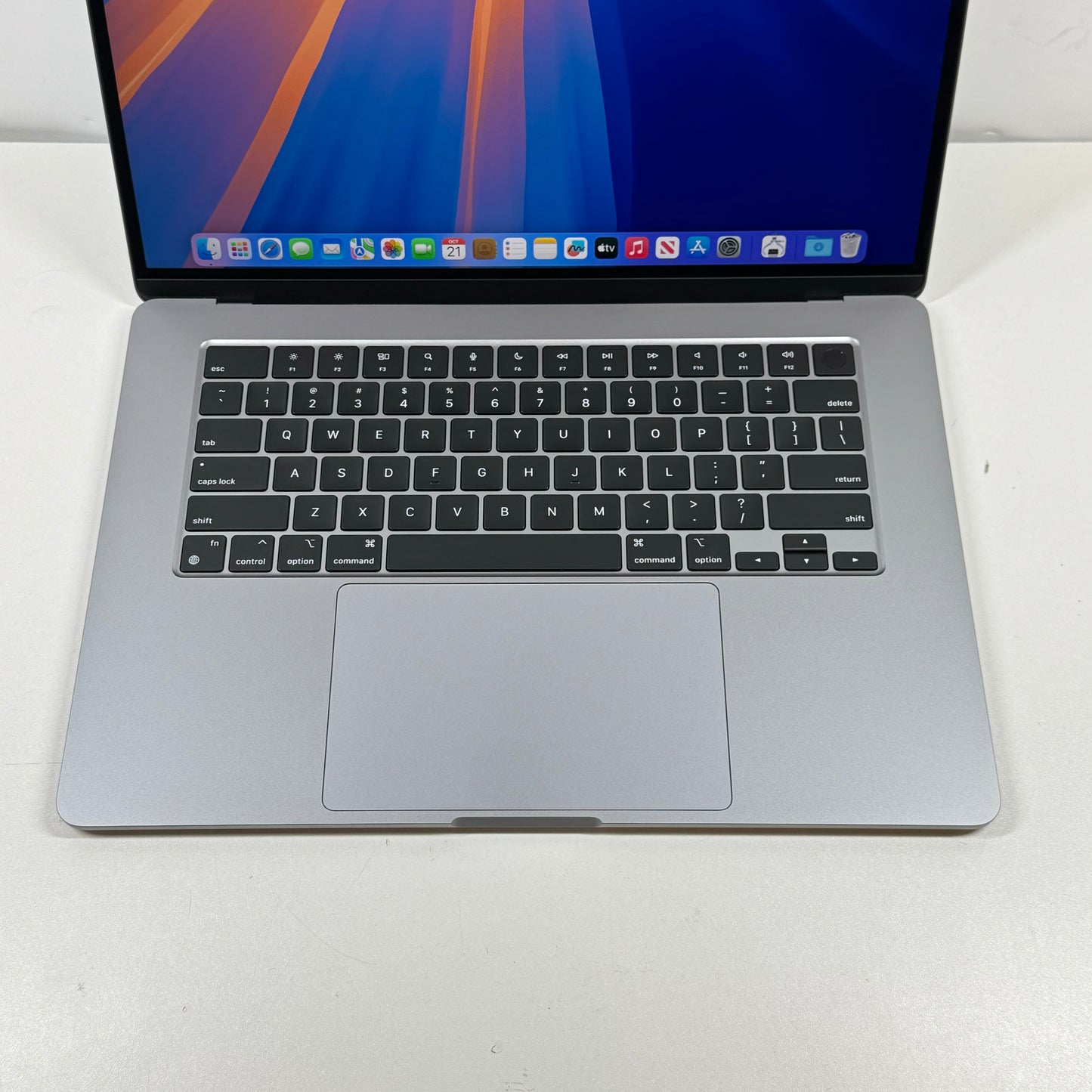 2023 Apple MacBook Air 15" M2 10C GPU 3.5GHz 8GB RAM 512GB SSD A2941