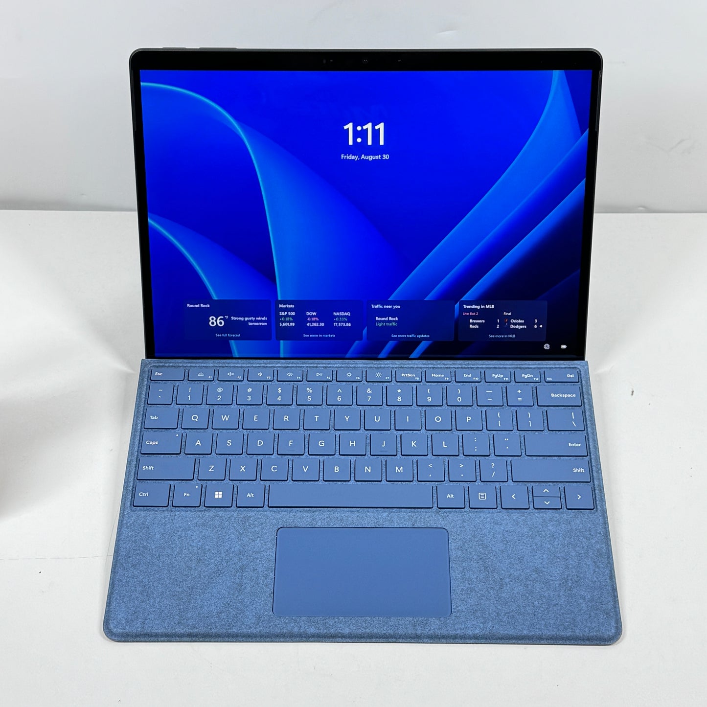 Microsoft Surface Pro 9 2038 13" i7-1255U 2.6GHz 16GB RAM 256GB SSD Slim Pen 2