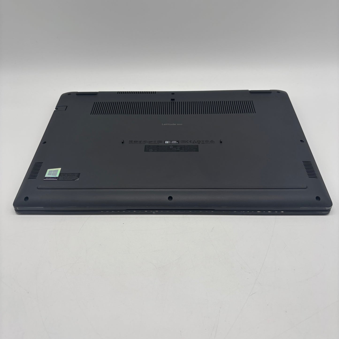 Dell Latitude 3510 15.6" i3-10110U 2.10 4GB RAM 500GB HDD
