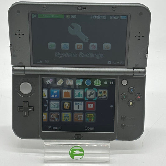 New Nintendo 3DS XL Handheld Game Console RED-001 Black
