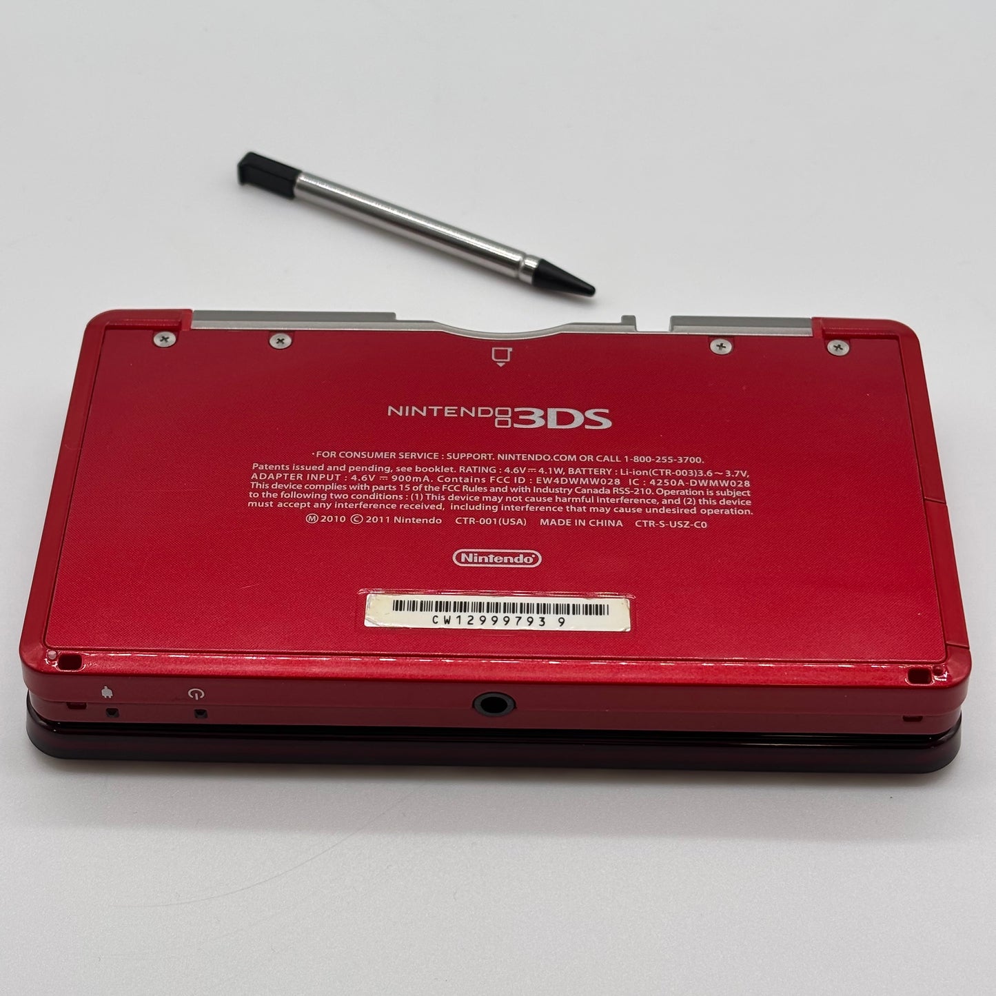 Nintendo 3DS Handheld Game Console CTR-001 Metallic Red