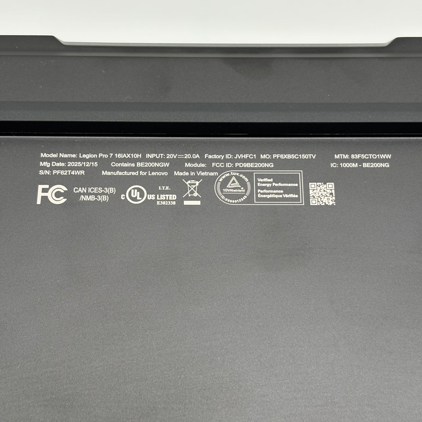 Lenovo Legion 7 Pro 16" Core Ultra 9 275HX 2.7GHz 64GB RAM 1TB SSD RTX 5090