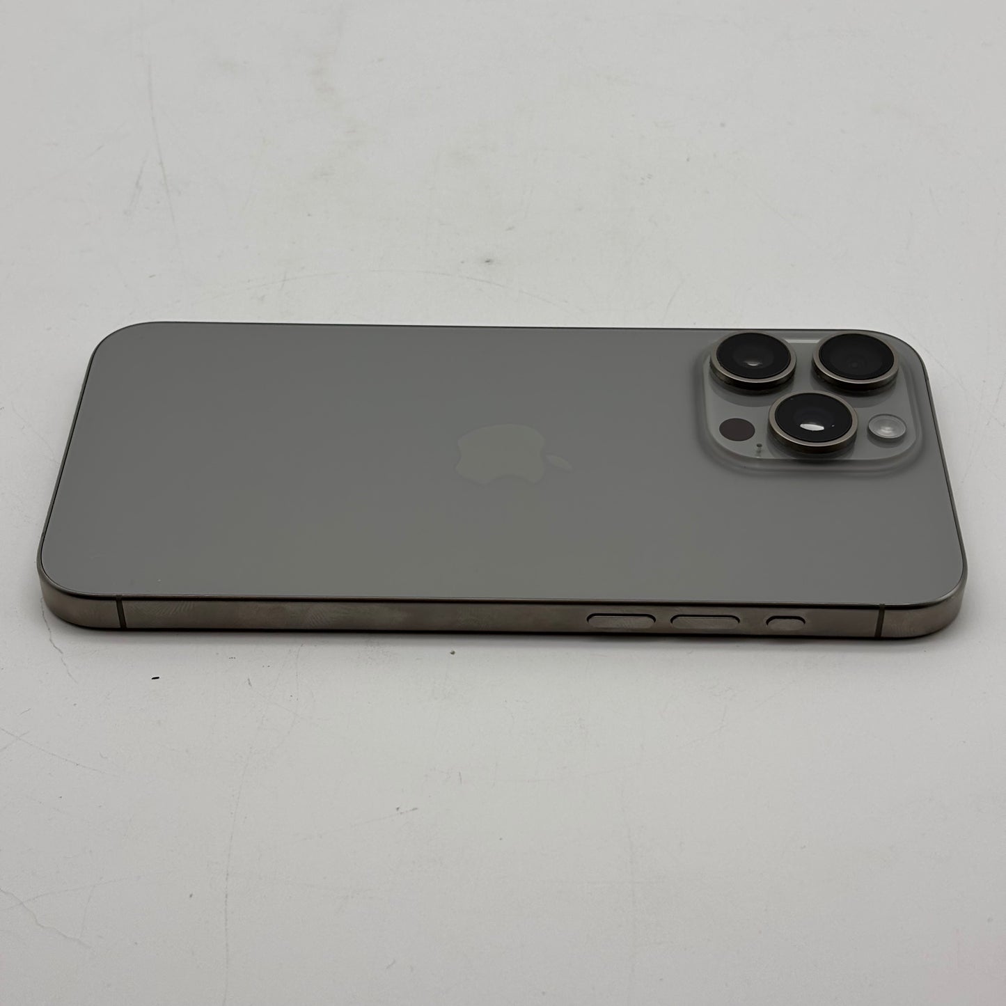Unlocked Apple iPhone 15 Pro Max 256GB Natural Titanium NU683LL/A