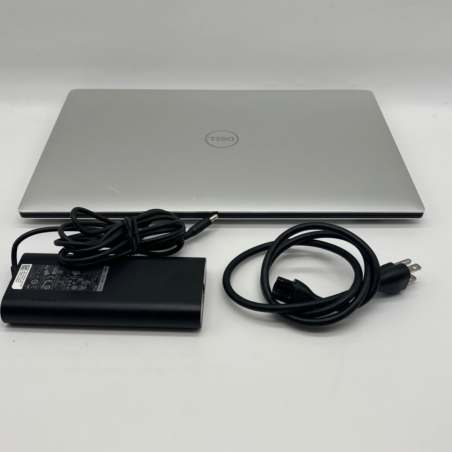 Dell XPS 15 7590 15.6" i7-9750H 2.6GHz 64GB RAM 256GB SSD GeForce GTX 1650