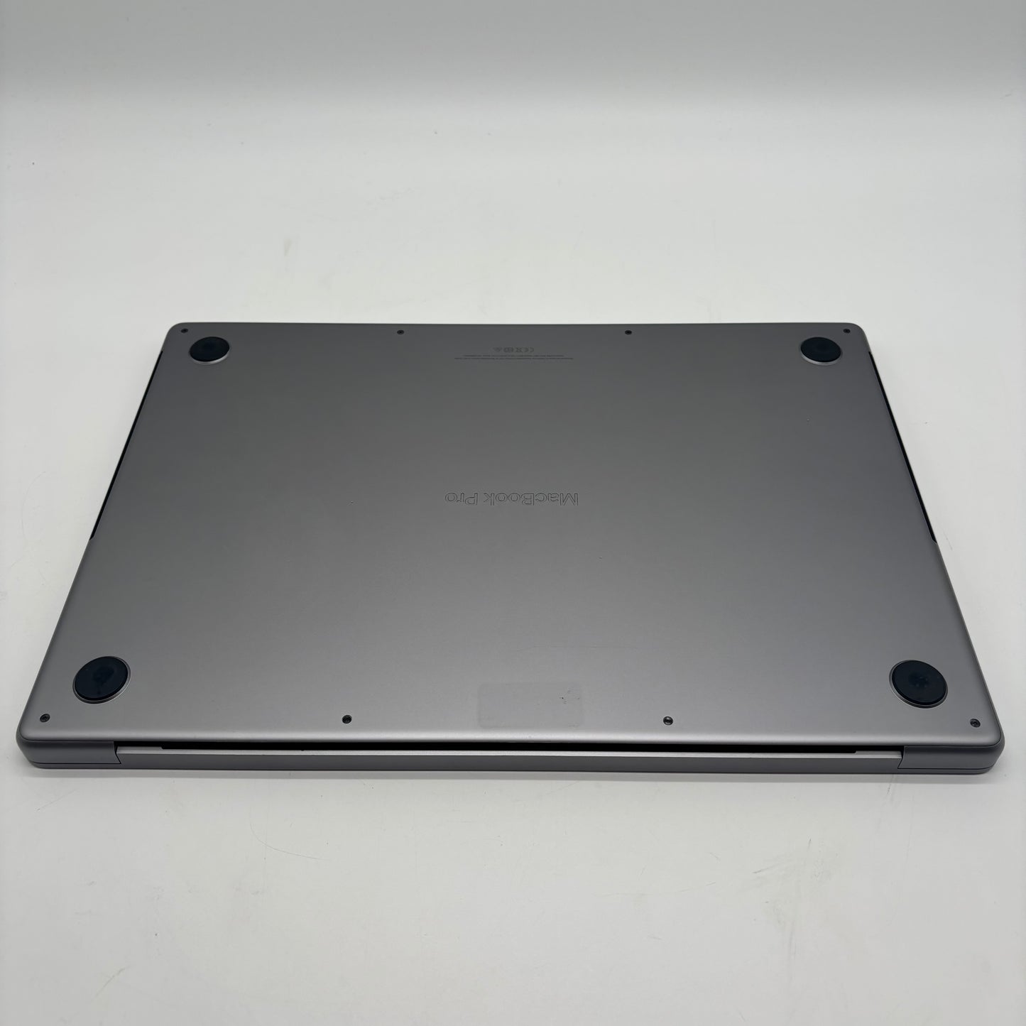 2021 Apple MacBook Pro 16" M1 Pro 16C GPU 3.2GHz 16GB RAM 512GB SSD A2485