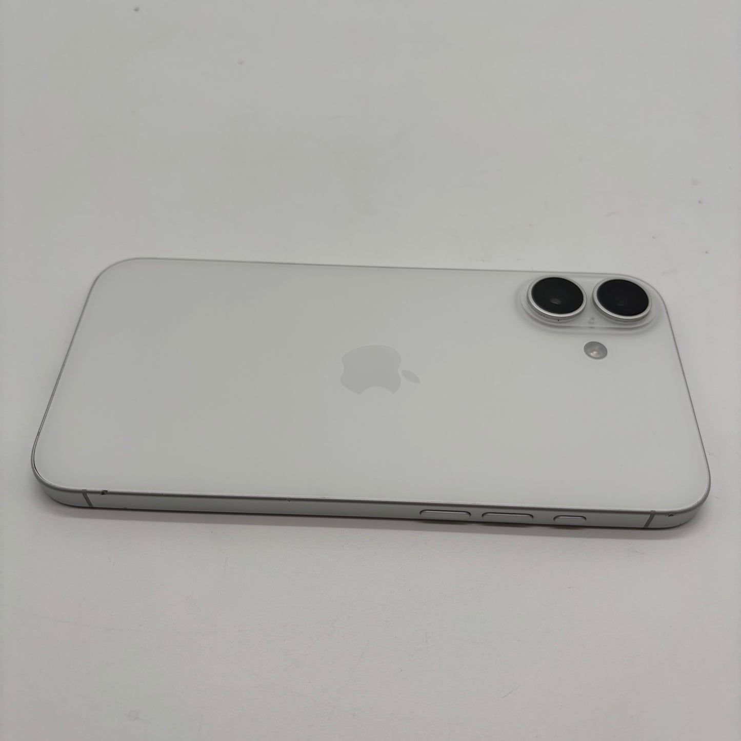 T-Mobile Apple iPhone 16 Plus 128GB White MXUU3LL/A