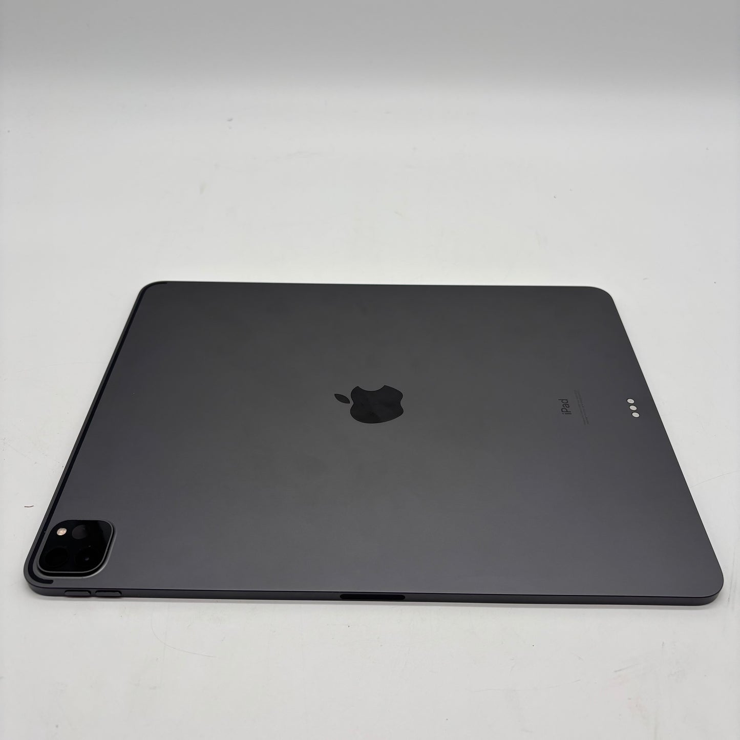 WiFi Only Apple iPad Pro 12.9" 4th Gen 512GB Space Gray MXAV2LL/A