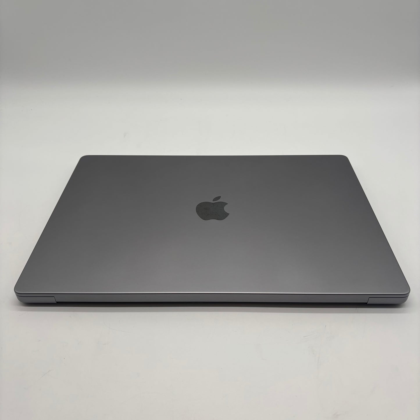 2021 Apple MacBook Pro 16" M1 Pro 16C GPU 3.2GHz 16GB RAM 512GB SSD A2485