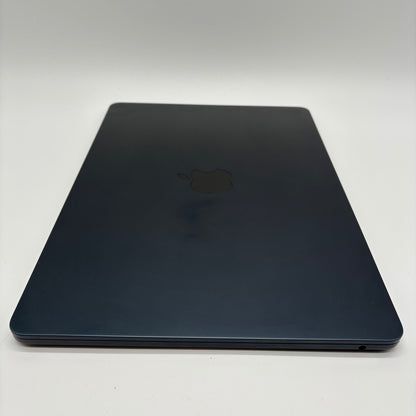 2022 Apple MacBook Air 13.6" M2 8C GPU 3.5GHz 8GB RAM 256GB SSD A2681