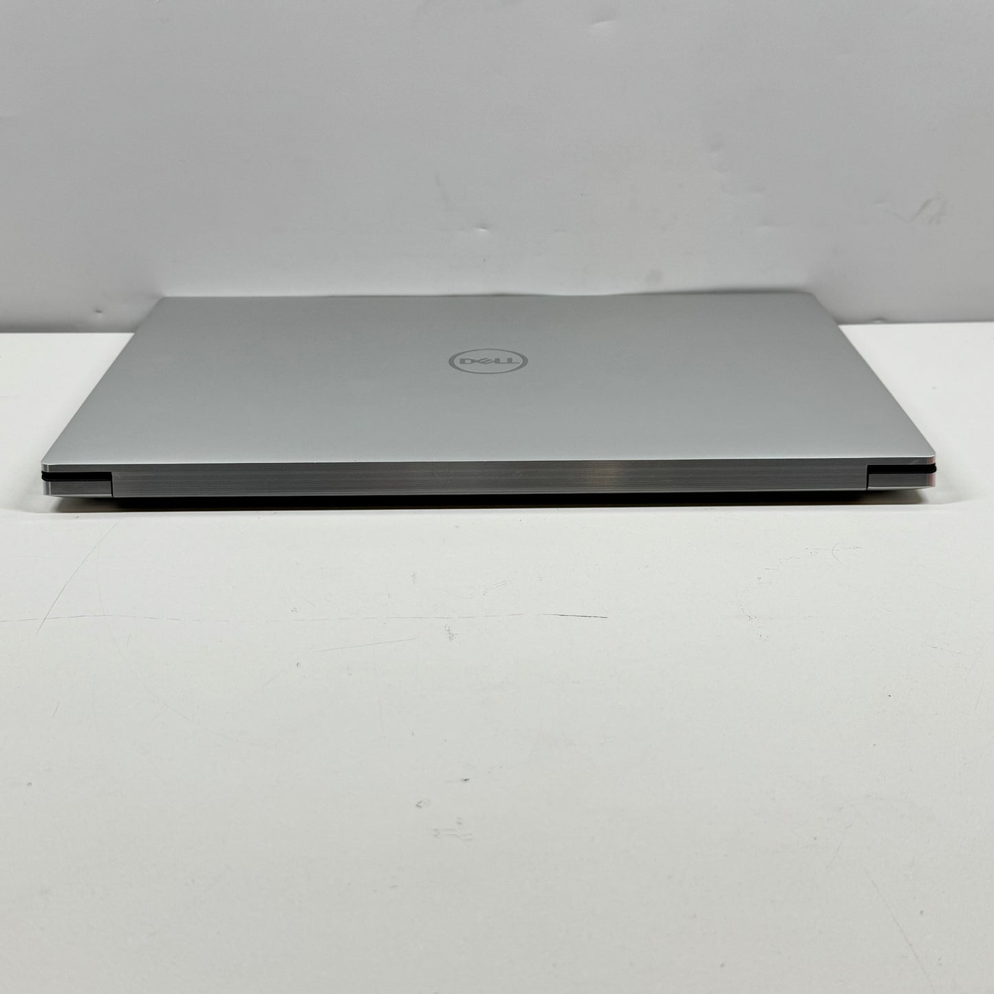 Dell XPS 15 9520 15.6" i7-12700H 2.3GHz 16GB RAM 512GB SSD GeForce RTX 3050