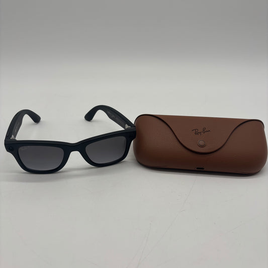 Meta Ray-Ban Smart Sunglasses RW4006