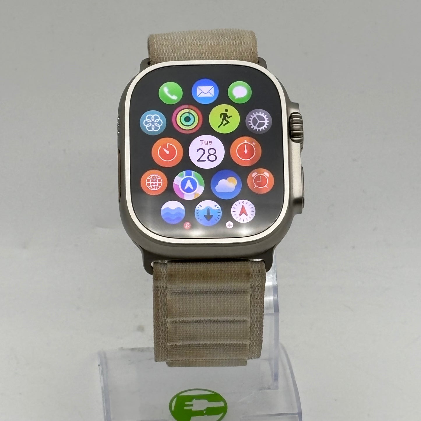 Unlocked Apple Watch Ultra 49MM Natural Titanium Starlight Alpine Loop NNH83LW/A