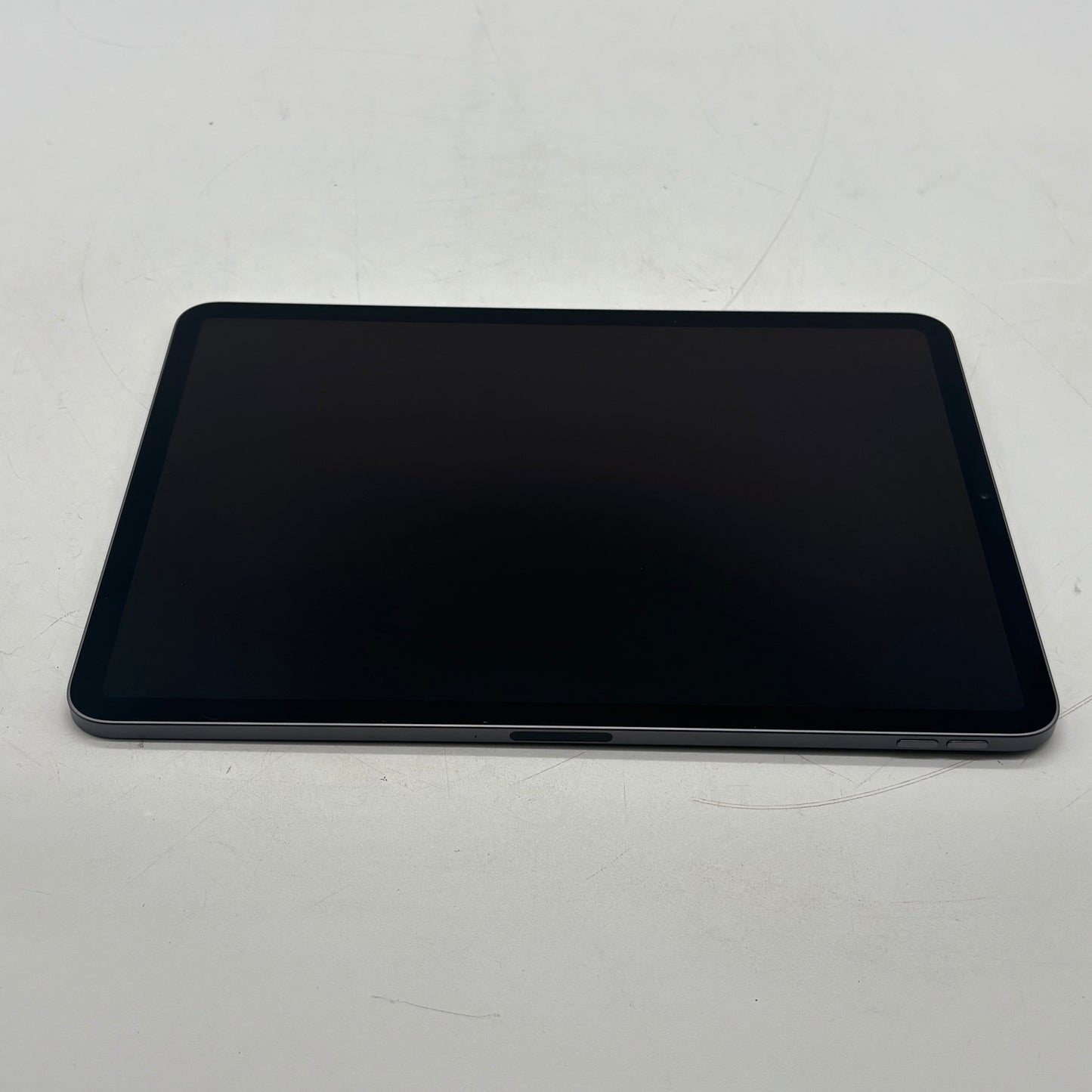 WiFi Only Apple iPad Pro 11" 1st Gen 256GB Space Gray MTXQ2LZ/A