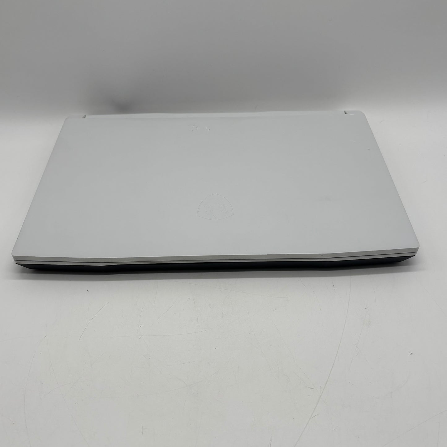 MSI Sword 15 A11UD 15.6" i7-11800H 2.3GHz 8GB RAM 512GB SSD GeForce RTX 3050 Ti