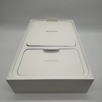 Apple Vision Pro M2 1TB 33W Dual Loop Band M MQLA3LL/A