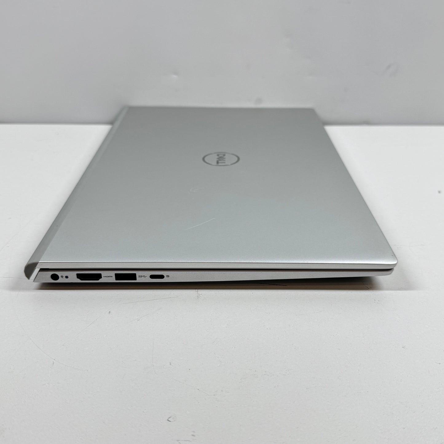 Dell Inspiron 14 5402 14" i5-1135G7 2.4GHz 16GB RAM 512GB NVMe SSD FHD 1080p