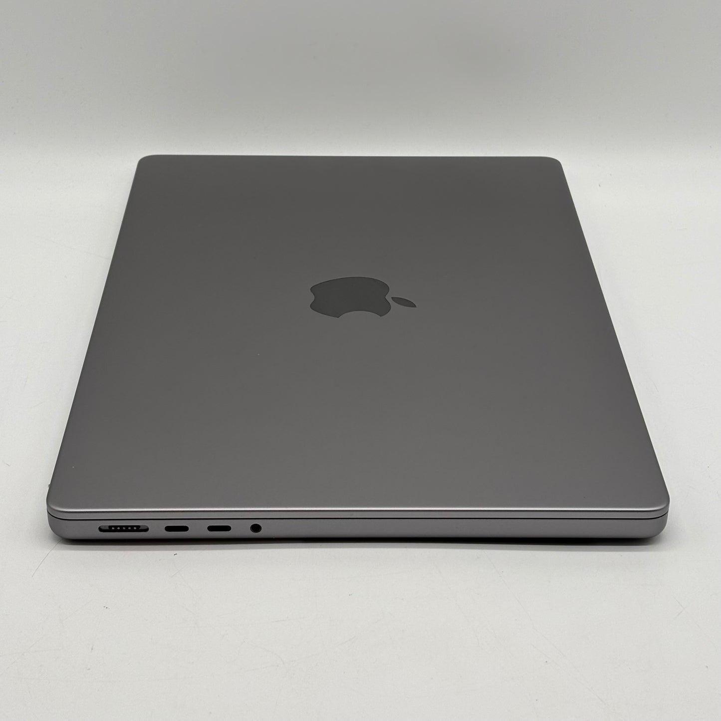2021 Apple MacBook Pro 14" M1 Pro 16C GPU 3.2GHz 16GB RAM 1TB SSD A2442