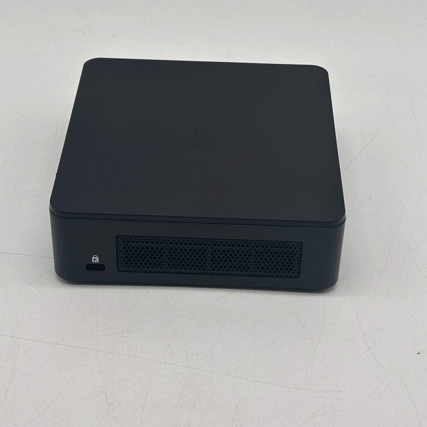 ASUS NUC 13 Pro NUC13ANKI3 i3-1315U 1.20GHz 8GB RAM 512GB SSD