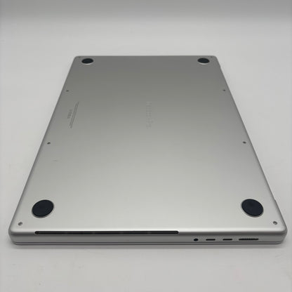 2021 Apple MacBook Pro 16" M1 Pro 3.2GHz 16GB RAM 512GB SSD Silver