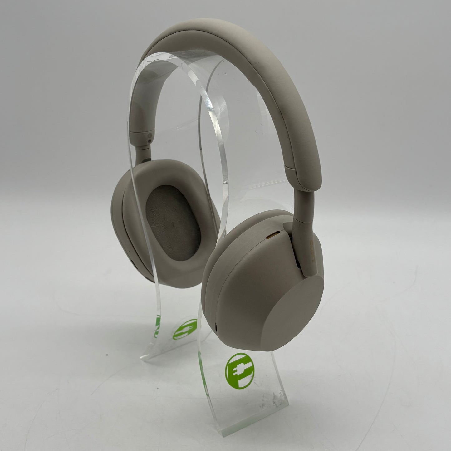 Sony WH-1000XM5 Silver Noise-Cancelling Wireless Over-Ear Bluetooth Headphones