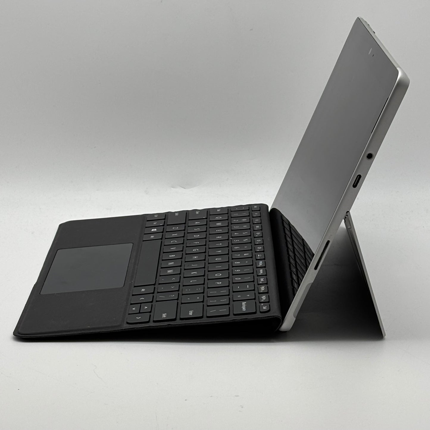 Microsoft Surface Go 1st Gen 1824 10" Pentium Gold 4415Y 1.6GHz 4GB RAM 64GB SSD