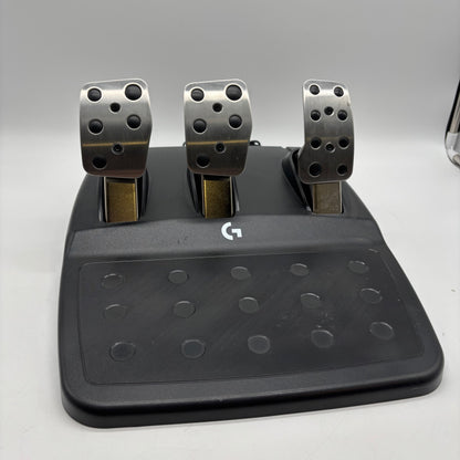 Logitech G923 Steering Wheel and Pedals For Xbox One & PC 841-000060