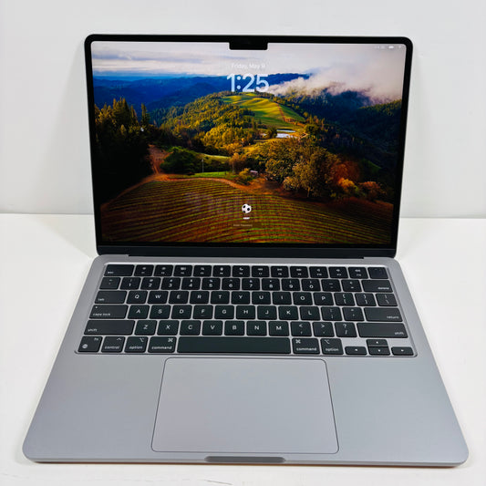 2023 Apple MacBook Air Silver 13.6" M3 8C GPU 4.0GHz 8GB RAM 256GB SSD