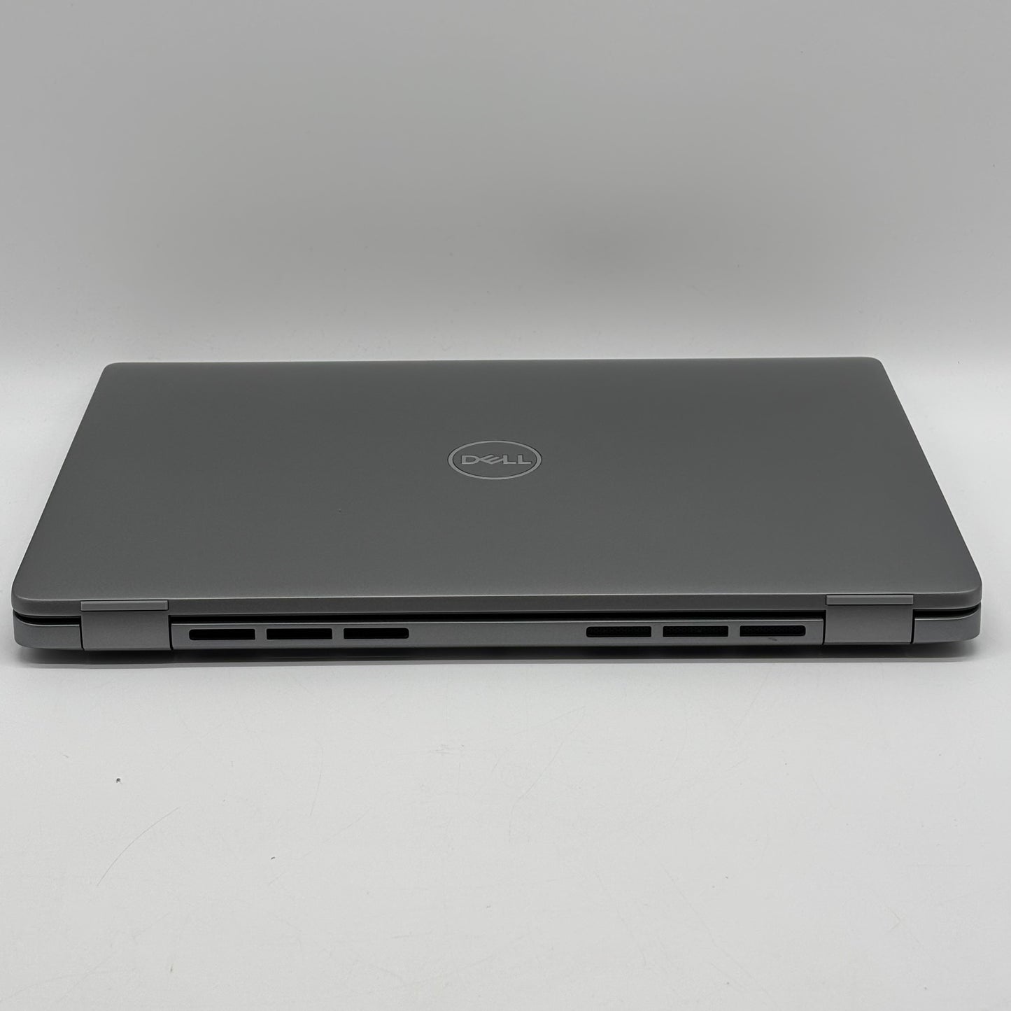 Dell Latitude 5450 14" Core Ultra 5 135U 2.1GHz 16GB RAM 256GB SSD