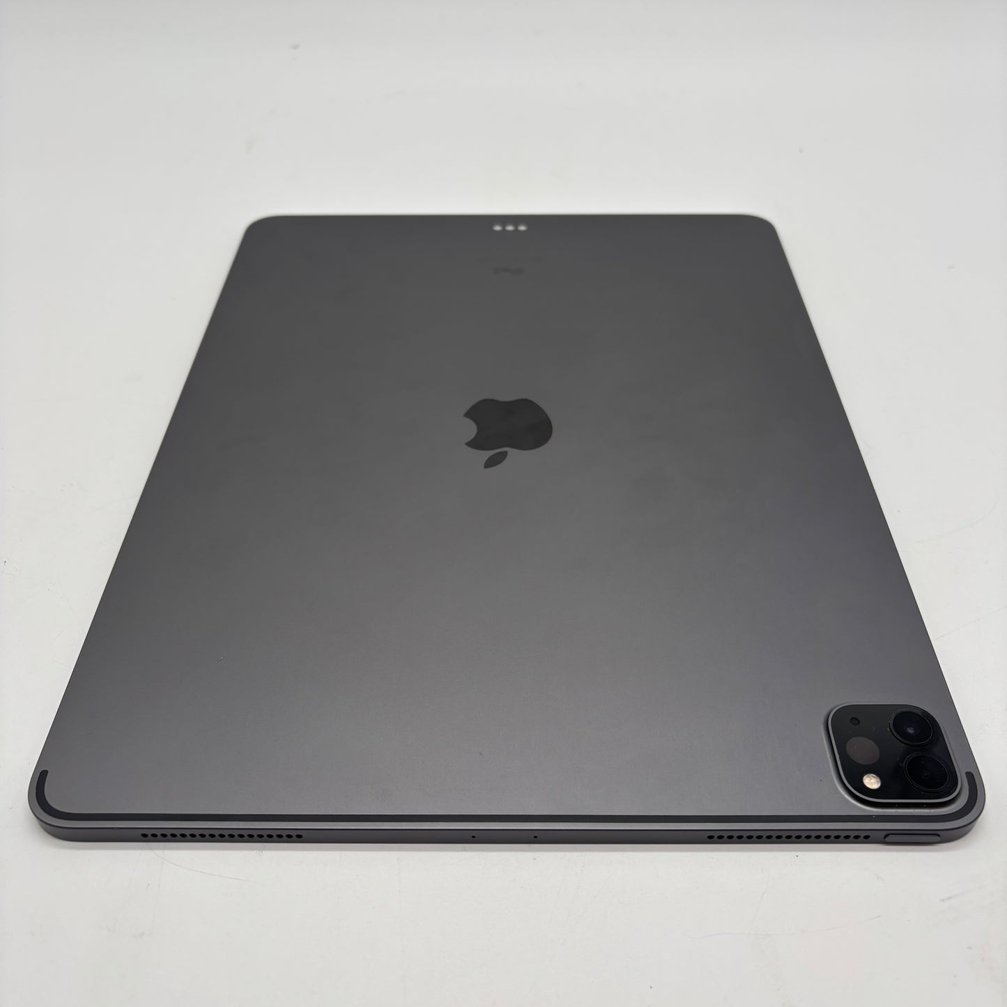 WiFi Only Apple iPad Pro 12.9" 4th Gen 512GB Space Gray MXAV2LL/A