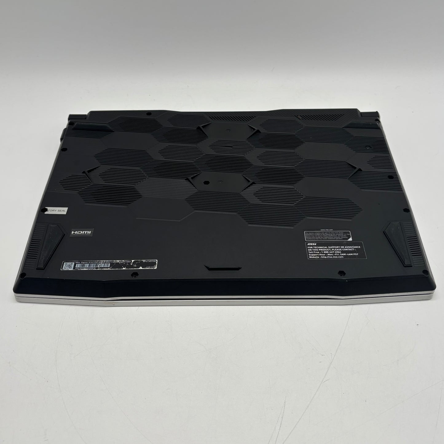 MSI Sword 15 A11UD 15.6" i7-11800H 2.3GHz 8GB RAM 512GB SSD GeForce RTX 3050 Ti