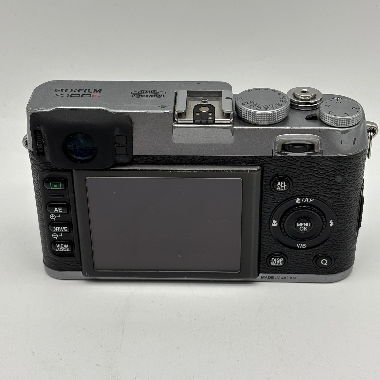 Fujifilm X100S 16.0MP Digital Camera