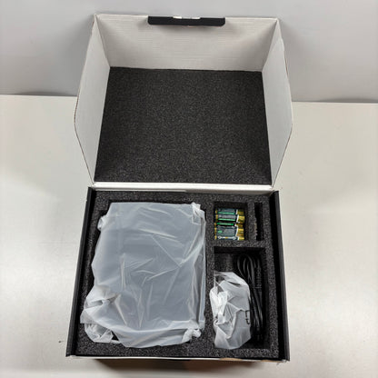 New Melonare MWM-41 50Hz-15KHz Quad-Channel Wireless Microphone System