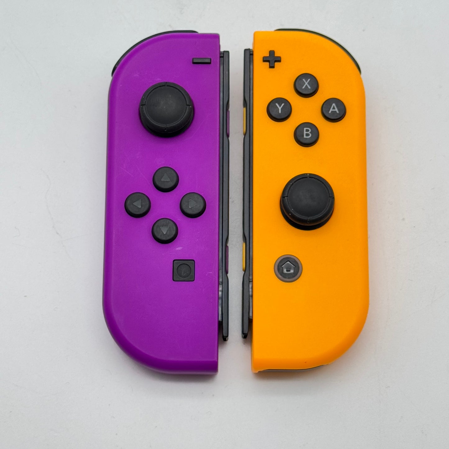 Nintendo  Switch Joy-Cons Pair Wireless HAC-015/HAC-016 Neon Purple/Orange