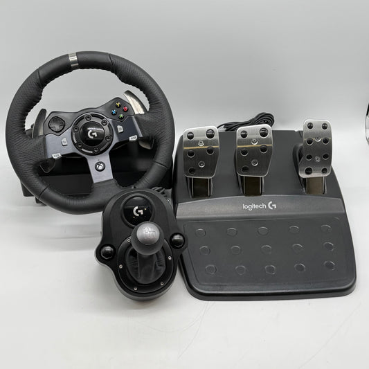 Logitech G920 Driving Force Racing Wheel Pedals Shifter for Xbox One and PC